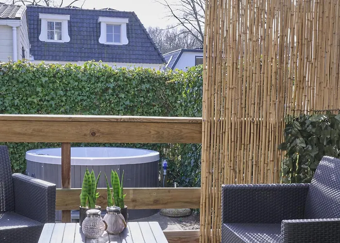 T Kaatsheuveltje 7 Vakantiehuis